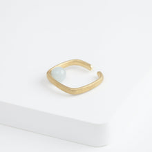 Load image into Gallery viewer, Syami aquamarine ear cuff
