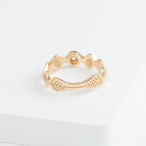 Leaf milgrain rose gold ring with diamond