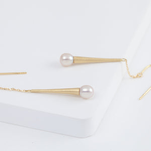 Raindrop one-of-a-kind pearl hook earrings