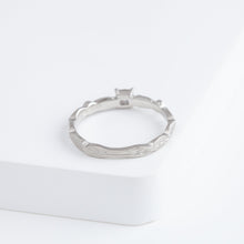 Load image into Gallery viewer, Bloom platinum ring with one-of-a-kind brown diamond
