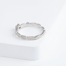 Load image into Gallery viewer, Bloom platinum ring with one-of-a-kind brown diamond
