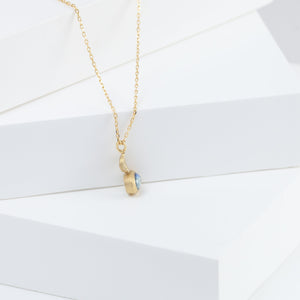Leaf one-of-a-kind bicolor sapphire necklace