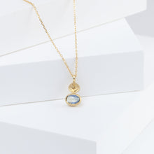 Load image into Gallery viewer, Leaf one-of-a-kind bicolor sapphire necklace
