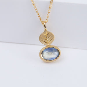 Leaf one-of-a-kind bicolor sapphire necklace