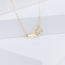 Load image into Gallery viewer, Raindrop one-of-a-kind pearl necklace
