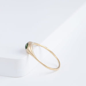 Yui light green tourmaline ring