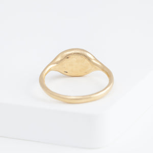 Maxi Yui aquamarine ring