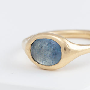 Maxi Yui aquamarine ring