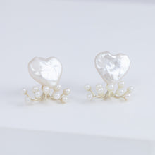 Load image into Gallery viewer, Fairy heart pearl and pearl earrings
