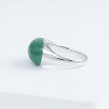 Load image into Gallery viewer, Mini rock round jade ring - silver
