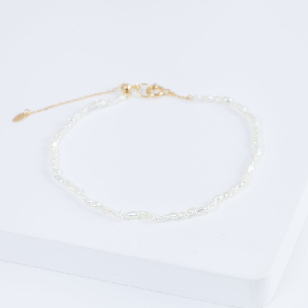 Sazare small white akoya pearl bracelet (#6065)