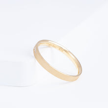 Load image into Gallery viewer, Silky 2.8mm YG with five diamonds

