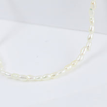 Load image into Gallery viewer, Sazare small creamy akoya pearl necklace (#0433)
