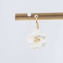 Load image into Gallery viewer, Fleur mother of pearl drop earrings
