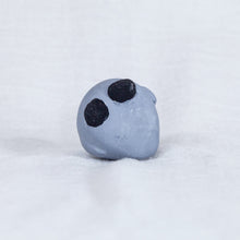 Load image into Gallery viewer, montomi - Penguin
