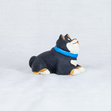 Load image into Gallery viewer, montomi - Black Shiba
