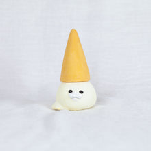 Load image into Gallery viewer, montomi - Seal Ice-cream
