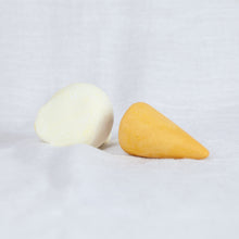 Load image into Gallery viewer, montomi - Seal Ice-cream

