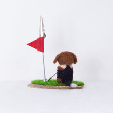 Load image into Gallery viewer, Fluffy - Golf doll beagle
