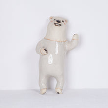 Load image into Gallery viewer, Yukurite - Ceramic wall decoration polar bear
