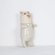 Load image into Gallery viewer, Yukurite - Ceramic wall decoration white cat
