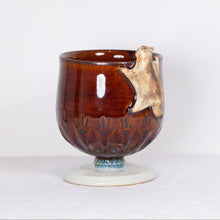 Load image into Gallery viewer, Yukurite - Ceramic wine cup with flying squirrel
