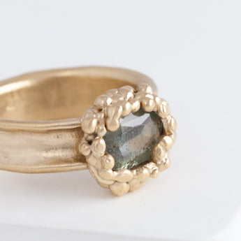 Lichen OOAK green sapphire ring