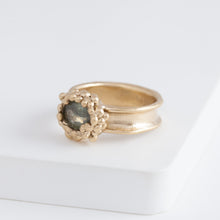 Load image into Gallery viewer, Lichen OOAK green sapphire ring
