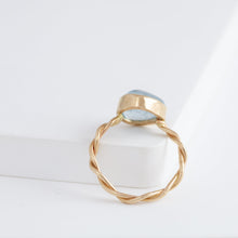 Load image into Gallery viewer, Twig Aquamarine ring
