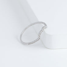 Load image into Gallery viewer, Cotton flower silhouette diamond ring (small white gold)
