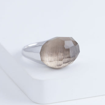 Mini rock faceted round smoky quartz ring - silver
