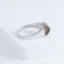 Load image into Gallery viewer, Mini rock crystal smoky quartz ring - silver
