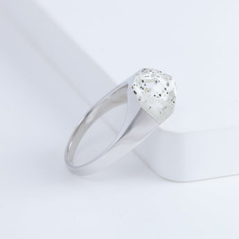 Mini rock crystal Japanese quartz ring - silver