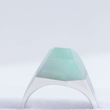 Load image into Gallery viewer, Mini rock crystal jade ring - silver
