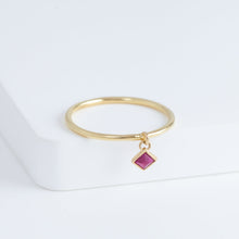Load image into Gallery viewer, Swinging square ruby ring
