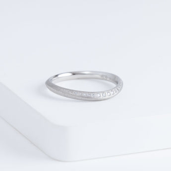 Currents 2.3mm platinum ring with pave diamonds