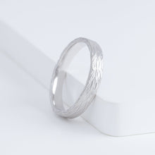 Load image into Gallery viewer, Plumage calm line 3.5mm platinum ring
