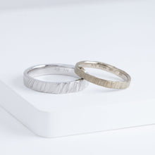 Load image into Gallery viewer, Eon 2.5mm white gold ring

