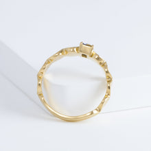Load image into Gallery viewer, Leaf one-of-a-kind rectangular bicolor sapphire ring
