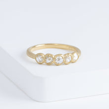 Load image into Gallery viewer, Pebble diamond ring
