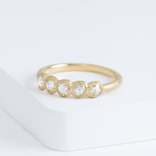 Load image into Gallery viewer, Pebble diamond ring
