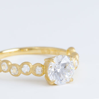 Pebble little solitaire diamond ring (made-to-order)