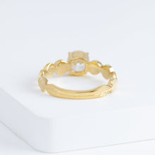 Load image into Gallery viewer, Leaf solitaire diamond ring (made-to-order)
