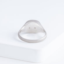 Load image into Gallery viewer, Big oval mouth face signet ring with sapphire cheeks and white diamond eyes
