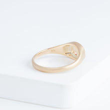 Load image into Gallery viewer, Small oval mouth face signet ring with sparkly cheeks
