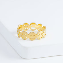 Load image into Gallery viewer, Smiley iconic ring (18K Yellow Gold)
