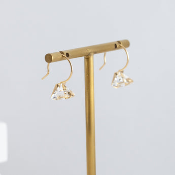 Reflection quartz hook earrings