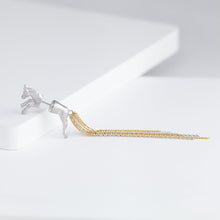 Load image into Gallery viewer, Horse through rhodium plated silver earring
