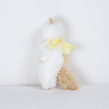 Load image into Gallery viewer, Sate - Small chilling cat doll
