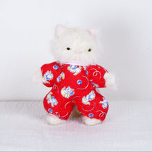 Load image into Gallery viewer, Sate - Small cat in red doll
